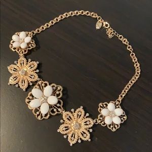 Flower Necklace rhinestone and pearl